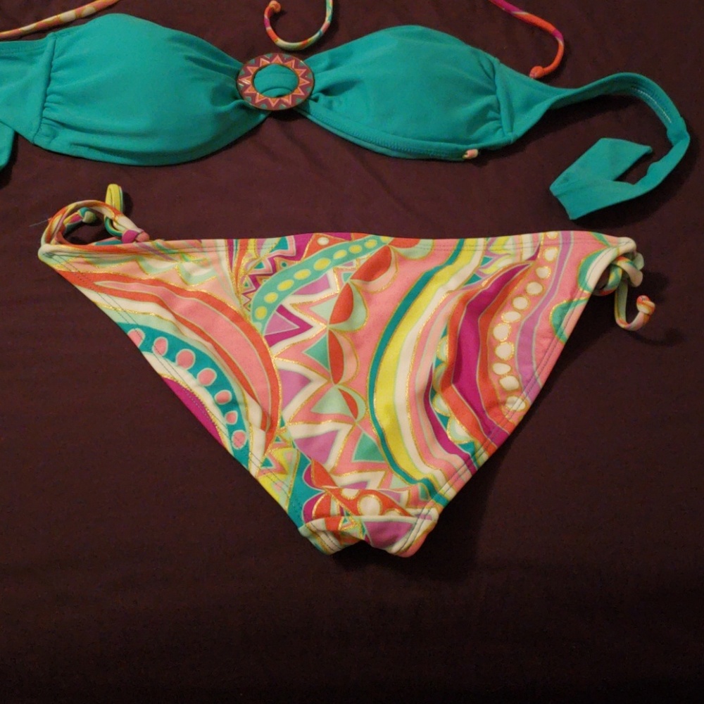 Bandeau Bikini - Picture 2 of 3